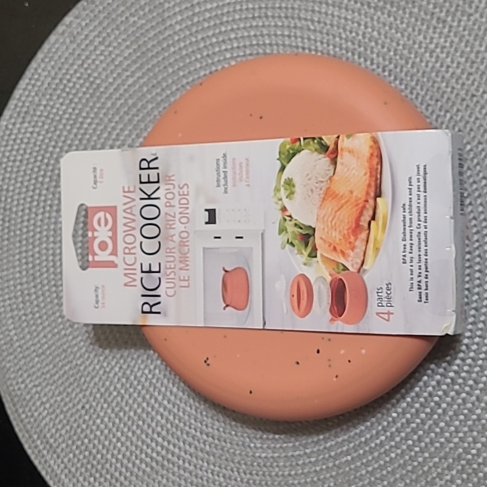 Joie Microwave Rice Cooker - Picture 2 of 6